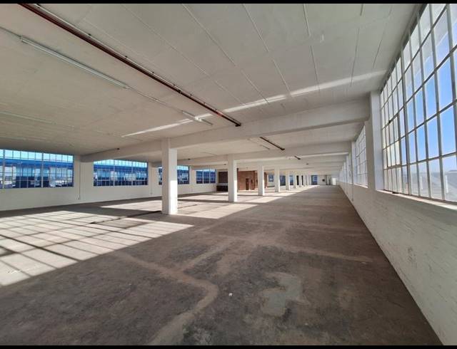 BUSINESS PROPERTY TO RENT IN DIEP RIVER